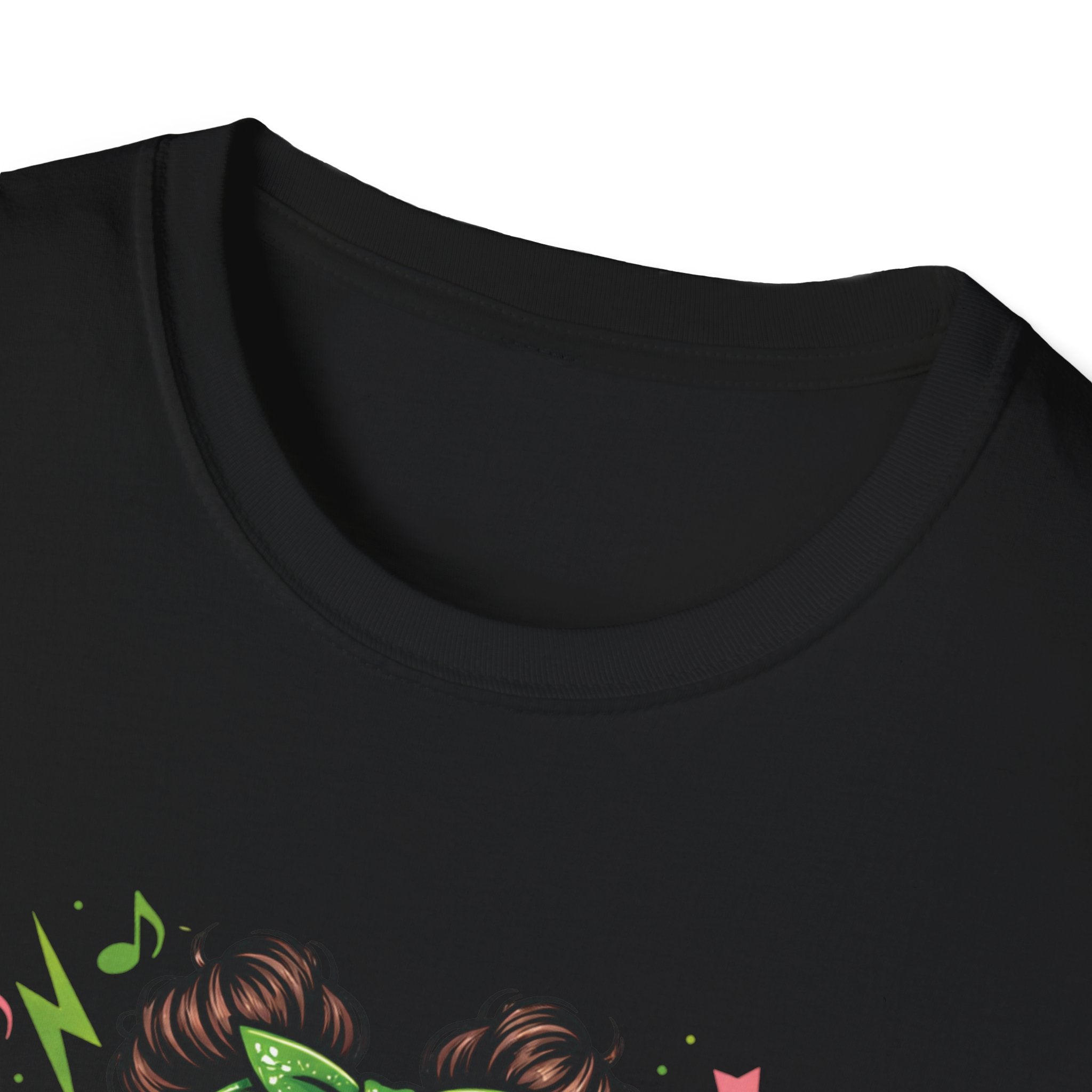Loudmouth Mama Skull Tee — Rocker Mom Graphic T-Shirt